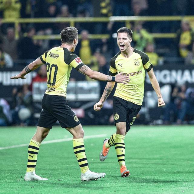 勒沃库森VS多特首发:罗伊斯领衔 权健旧将登场