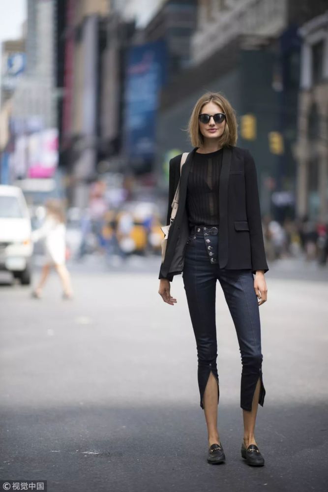 铅笔裤开个衩,才是今秋流行的样子