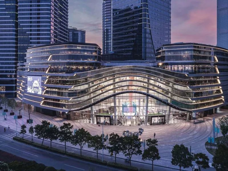 西门b门进出,其他出入口暂时关闭丰隆汇2月10日起营业时间调整为10:00