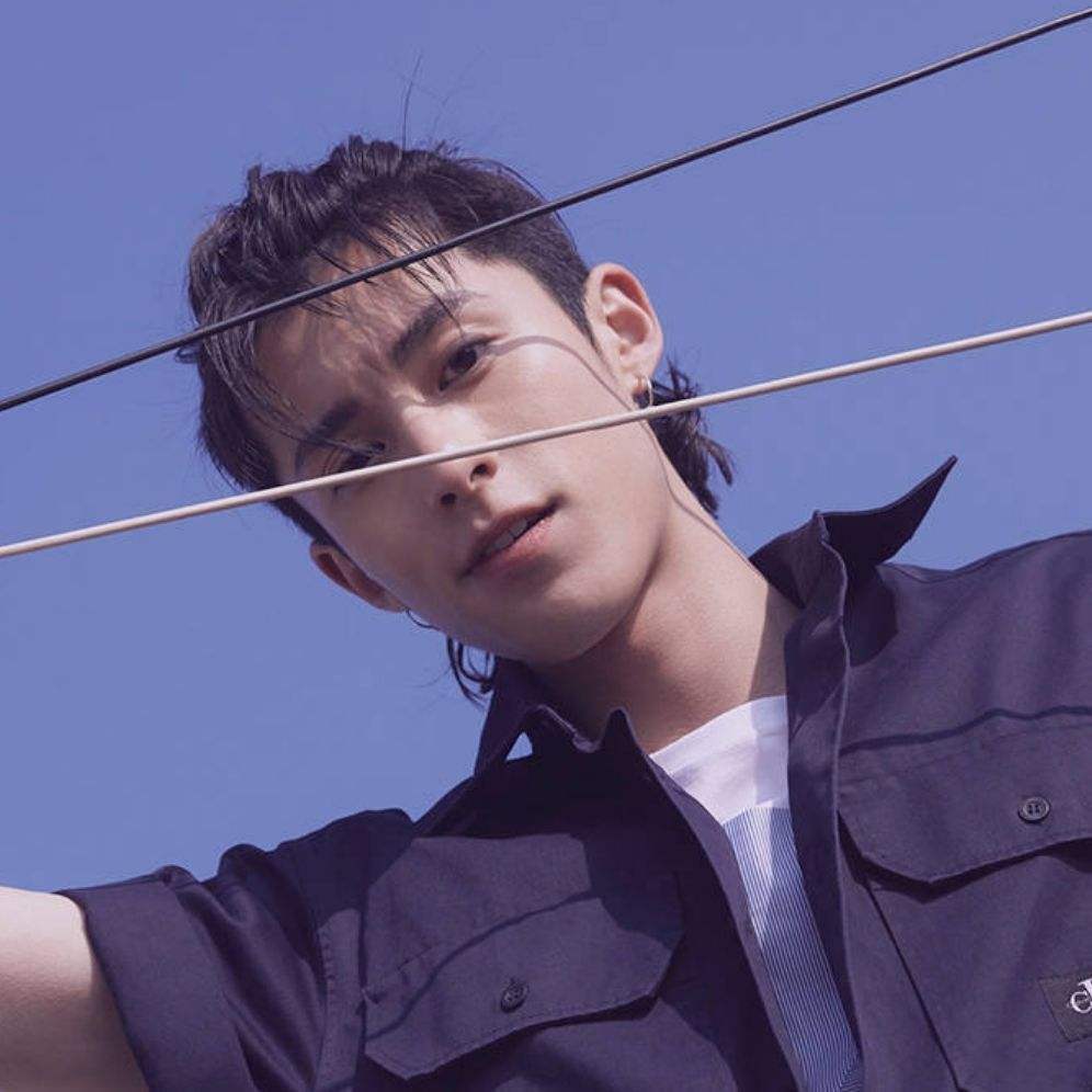 王鹤棣现身整形医院做微调?粉丝辟谣:修复额头