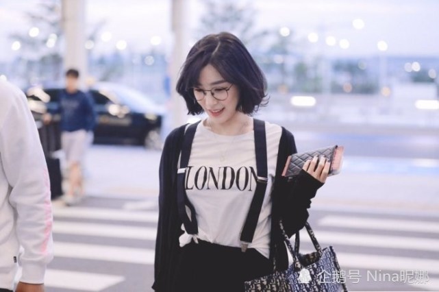 少女时代tiffany私服 短发俏皮装 时髦感一点不逊林允儿 林允儿 少女时代 黄美英