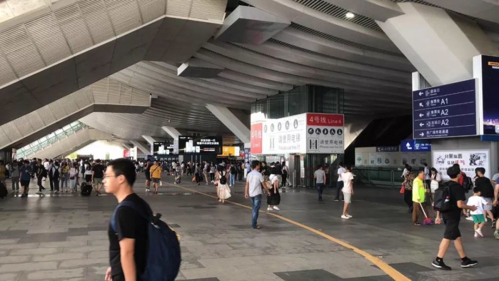 国庆人流量排名排名_来来灵活用工|国庆节人流量增多,酒店用工却无法动(2)