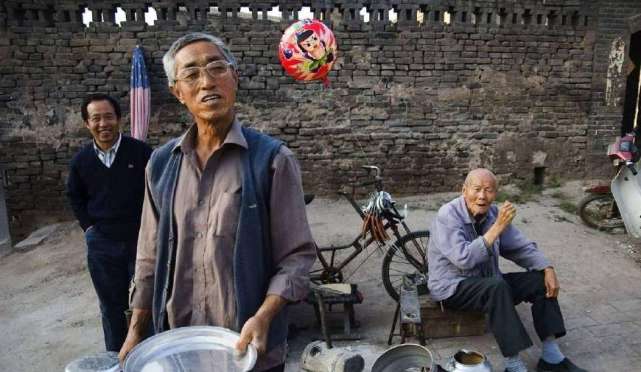 "四十望财三不比,五十望人三不亲",农村俗语,说尽人世沧桑!