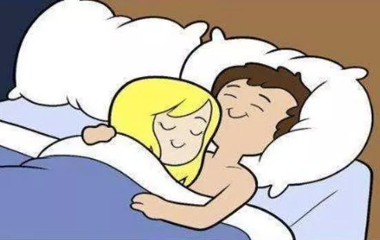 男人喜欢对你做这3种"暧昧动作",毫无疑问,把你爱到了骨子里_腾讯新闻