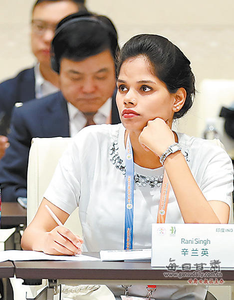 敦煌学者阐述一带一路人文交流