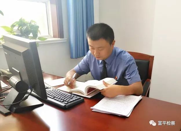 【先进典型系列报道二】向先进人物致敬 向身边典型学习——记富平县