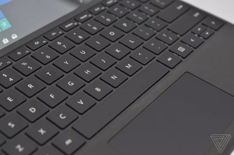 6175元起微软surface Pro 6上手配八代酷睿