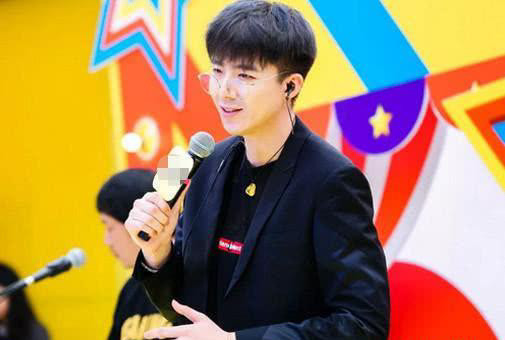 看了莉哥的豪车,再看摩登兄弟的车,才知道暴发