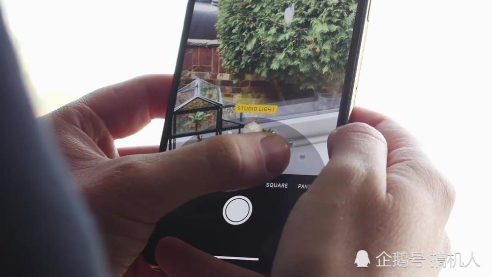 铁杆安卓用户眼中的iPhone XSMax:价格不配卖