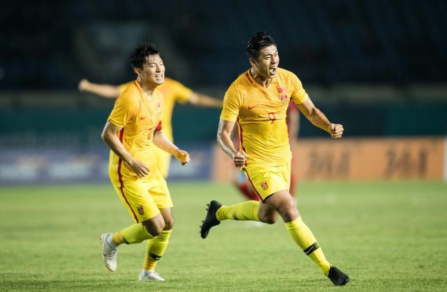 希丁克首期U21国足名单:张玉宁携7大海归 上港