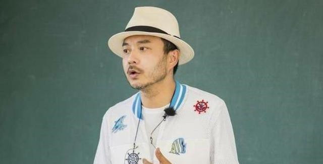 湖南台最早台柱子,孙鸣杰,现在退出了主持界