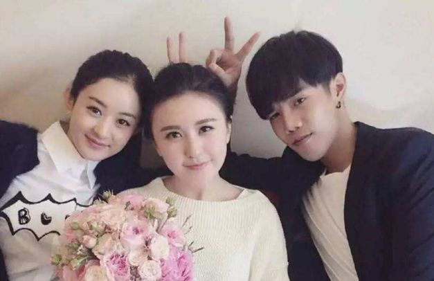 明星参加亲友婚礼:岳云鹏喝高娜扎热舞 赵丽颖