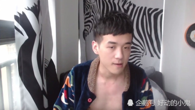 全民主播"蛋蛋解说"直播时被邻居入室殴打,场面极度残忍!