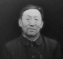右玉县第一任县委书记——张荣怀