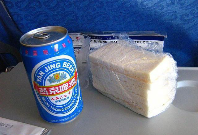 2020全国啤酒销量排名_中国啤酒品牌销量榜:青岛只排在第二,榜首已连续九(2)