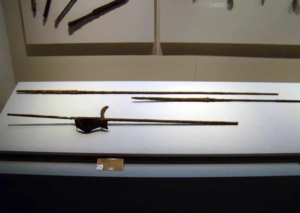 段颎用来大败羌人的汉代长矛什么样?