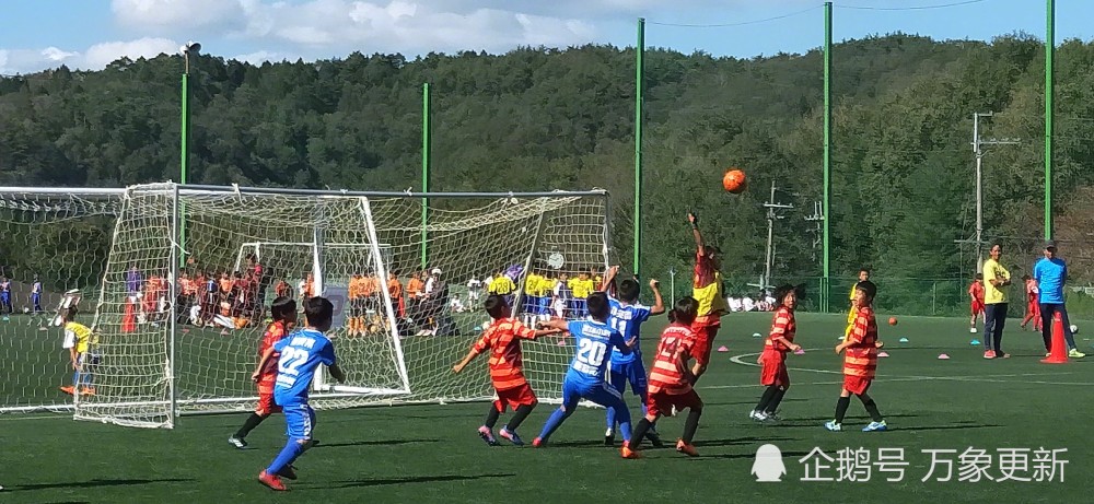 中国足球小将远赴日本,6战全胜进39球勇夺桂冠