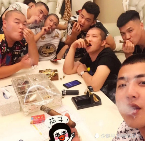 快手各大主播冲破桎梏,11点档群雄逐鹿决战机