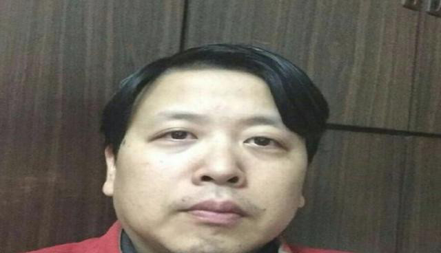 他扬言要杀崔永元,被警察抓住后,立马改口:开