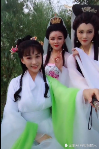 抖音版《新白娘子传奇》,白素贞出场的那一刻