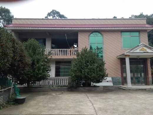 在朋友圈买肉毒素、水光针、玻尿酸等这些东西