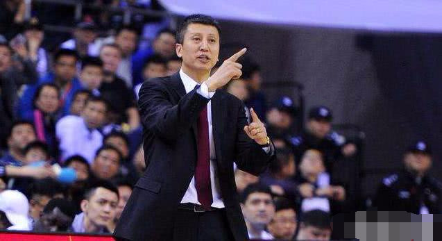 当年震惊cba的红山体育馆裁判门事件让人现在还无法忘怀