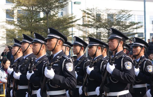 人民警察考试:三类人可优先录用!退役士兵:优势形同虚设