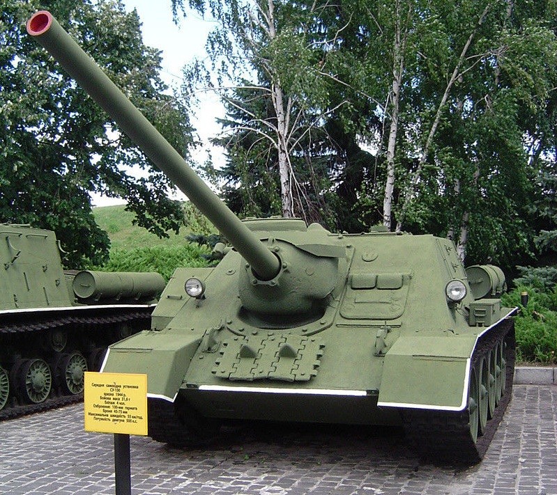 "纸上谈兵":虽未有太多战例,亦可论苏100与虎王孰强孰弱