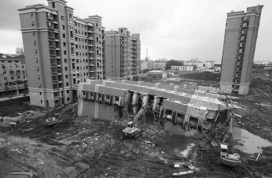 深圳华强北赛格大厦整体晃动专家意见曝光