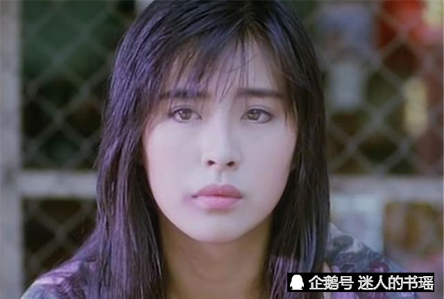 而那个年代的港星更是风华绝代,惊艳了很多人的年少时光,典型的就是