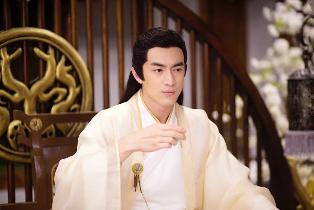 重温《楚乔传》,网友:看到林更新一本正经的样子,竟笑出了声