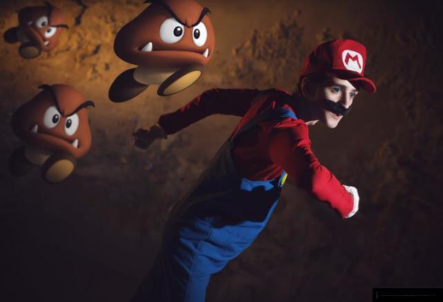 超级马里奥cosplay,网友:戴牙套那个谢姐姐是我的