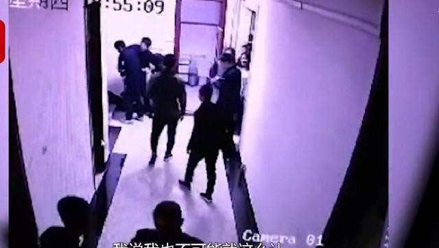 男子遭刺夺刀反杀获刑6年,判决与昆山命案相反