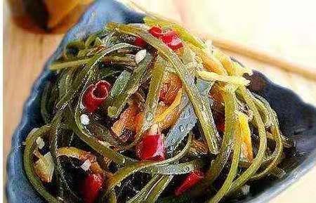 鸡肉海带丝让你感受不一样的味觉碰撞,营养搭配更有价值