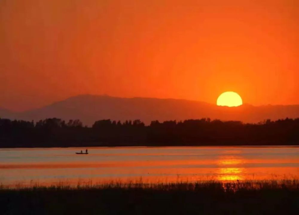 平顶山行政服务中心招聘30人 具体要求公布