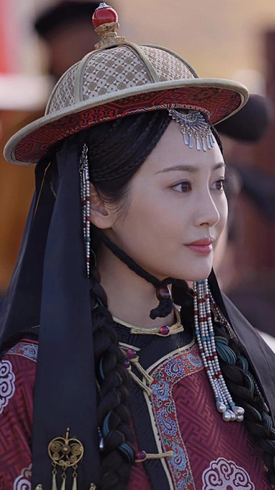 [电视新闻]《如懿传》最大反派令妃终于下线,李纯200字回应让人称赞