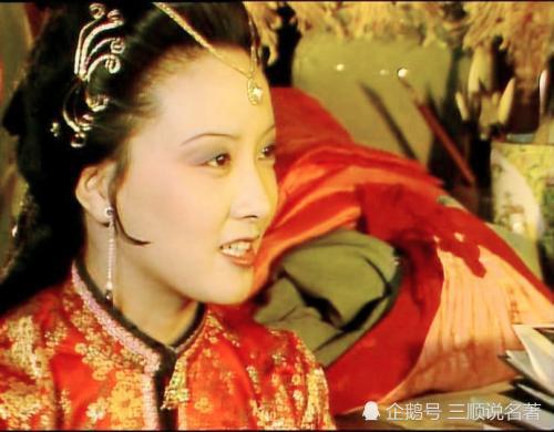 王熙凤那些价值不菲的金项圈,其实与她的嫁妆无关|王熙凤|贾宝玉|贾府
