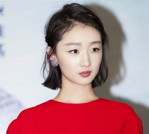 周冬雨晒出自己的豪宅,不过屋内摆设让人大跌眼镜啊