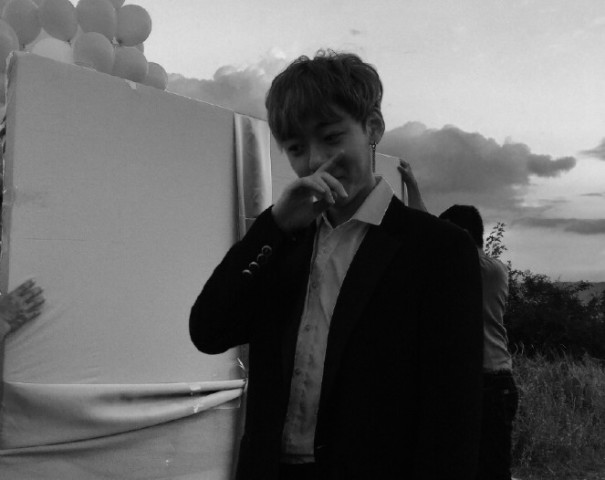 王传捷和彭十六恋情曝光,竟让晶哥患抑郁症,网友:渣男别祸害人