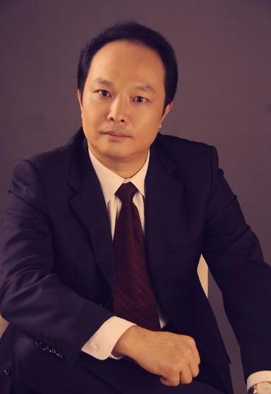 在今年的中国富豪榜上,有一个富豪的财富增长了不少,他就是立业集团的