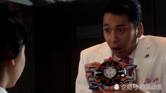 罗布奥特曼:美剑一手毁灭了爱染诚,是个真正的腹黑女boss