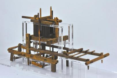 老官山汉墓出土的汉代织机模型.