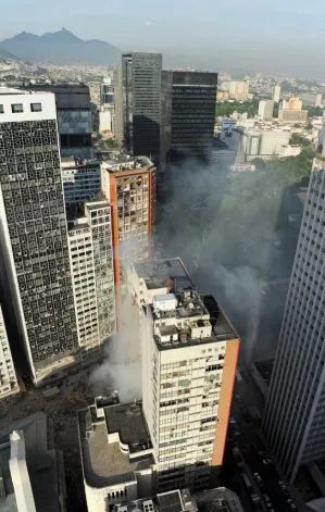 深圳华强北赛格大厦整体晃动专家意见曝光