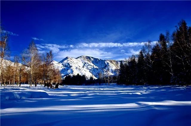 打卡阿勒泰闻雪出动可可托海冬游攻略