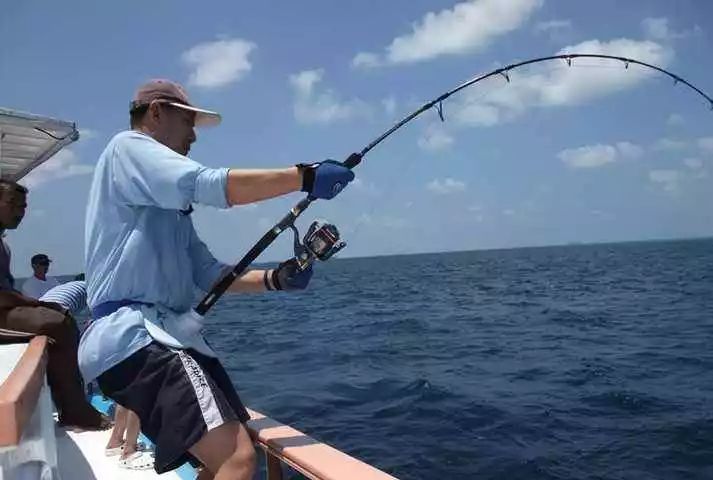 嵊泗列岛拖钓马鲛鱼