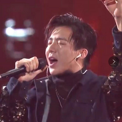 刘宇宁现场翻唱《一百万个可能》,燃爆全场,网