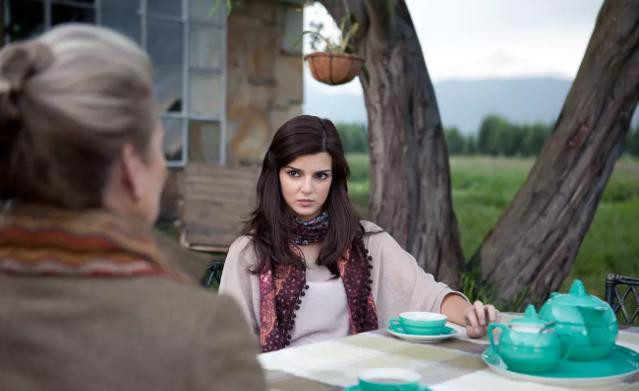 《黑暗面》别出心裁的拍摄技巧,让观众对爱情有新的解读