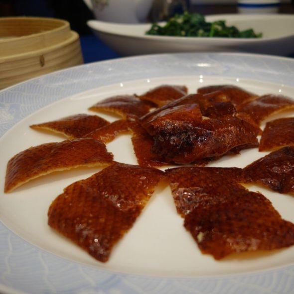 北京烤鸭哪个部位最好吃?说出来你可能不相信