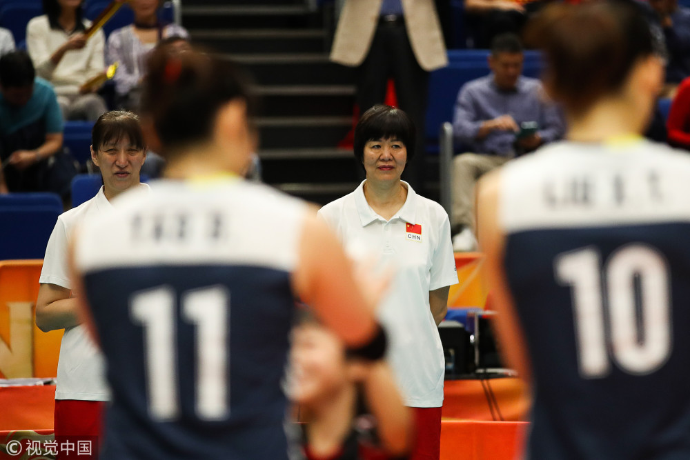 世锦赛中国女排3-0荷兰摘得铜牌 李盈莹20分获