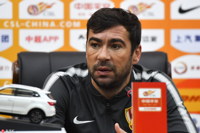 瓦利:看到不同的队员进球很开心 主帅掌控了比赛的指挥